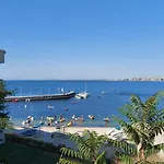 דירה Sunny Houm