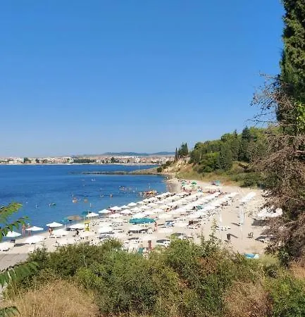 Apartament Sunny Houm *
